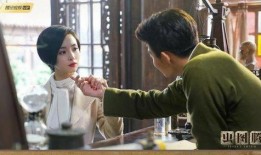 吃瓜看剧怎么拍照的视频,如何拍出吸睛的吃瓜看剧照片