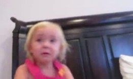 萌宝吃瓜搞笑视频大全集,搞笑视频大全集欢乐盘点