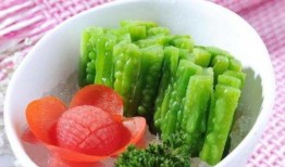 白瓜能配苦瓜吃吗视频,白瓜与苦瓜的搭配食用探讨