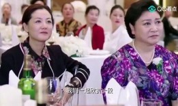 新娘全程吃瓜视频播放,揭秘新娘婚礼现场幕后趣事