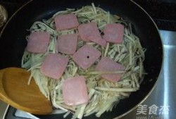 孩子吃茄瓜视频大全集,趣味视频大全集回顾