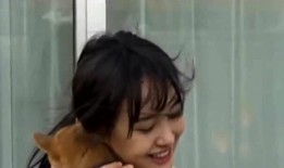 网红吃瓜挨揍事件视频