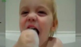 萌宝吃瓜搞笑视频大全集,搞笑视频大全集欢乐盘点