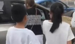 群众吃野瓜视频真实事件