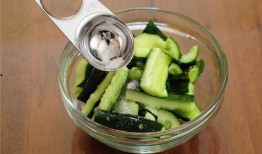 晒瓜丝怎么吃最好吃视频,视频揭秘最佳晒瓜丝吃法