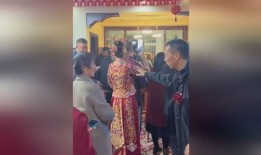 新娘变成吃瓜群众视频,一场意外的视频狂欢