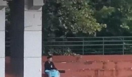 厂里吃瓜的视频