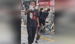 男子吃瓜被绿了视频,视频曝光引发网友热议
