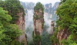 张家界结婚女的吃瓜视频,张家界新娘吃瓜视频引发热议