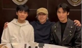 疯狂小杨哥爸爸吃瓜视频,揭秘娱乐圈幕后真相