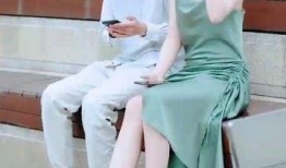 吃瓜金仔的街拍视频,带你领略潮流风采