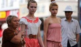 俄罗斯和美国人吃瓜视频,笑料百出引发热议