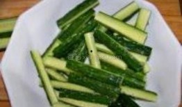 脆瓜怎么吃更干净呢视频,轻松洗净，美味尽享