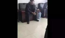 吃瓜群众回到家里视频,揭秘视频背后的故事